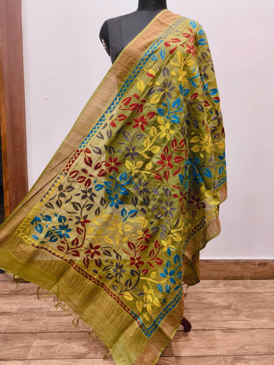 Zari Border Pure Tussar Kantha Stitch Dupatta SN26KD40