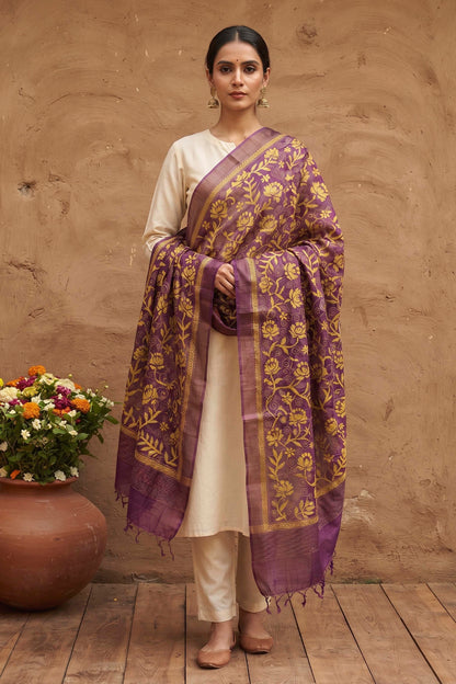 Zari Border Pure Tussar Kantha Stitch Dupatta SN26KD46