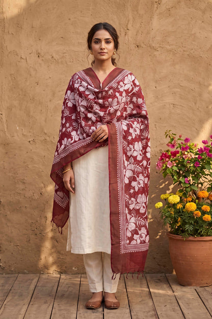 Zari Border Pure Tussar Kantha Stitch Dupatta SN26KD60