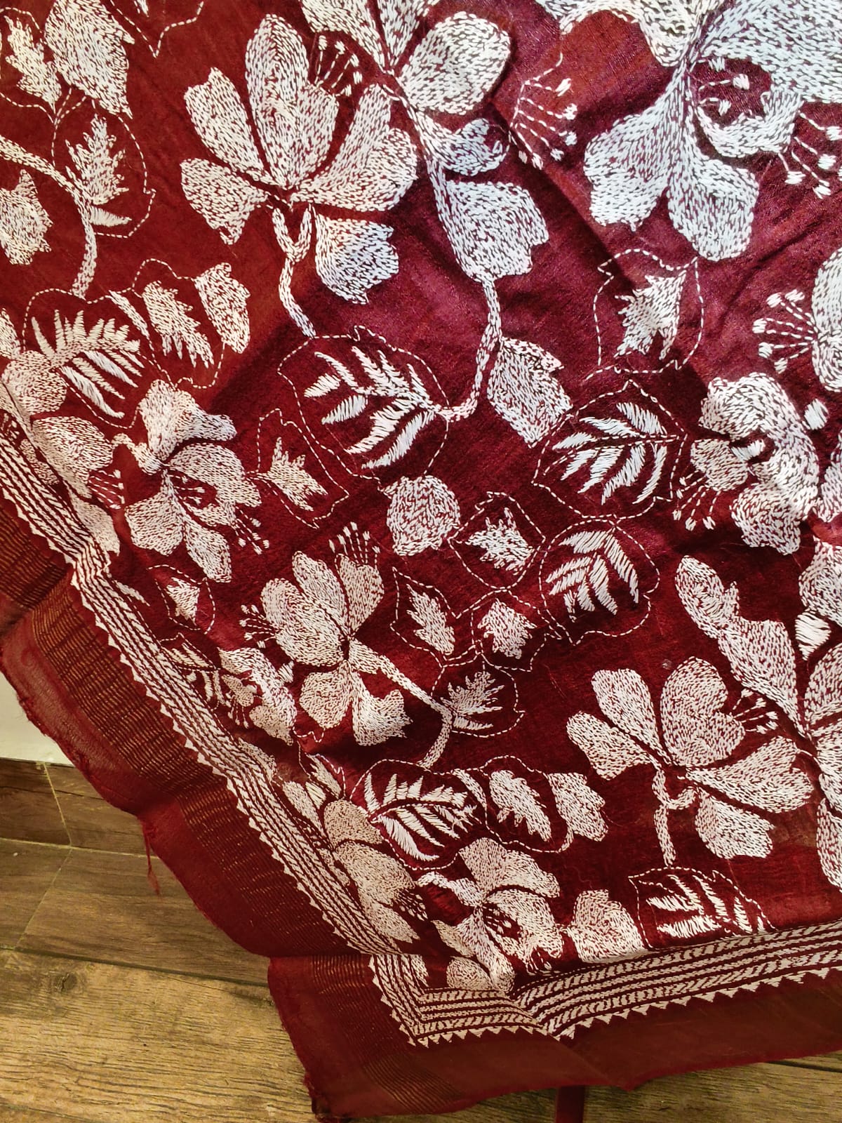 Zari Border Pure Tussar Kantha Stitch Dupatta SN26KD60