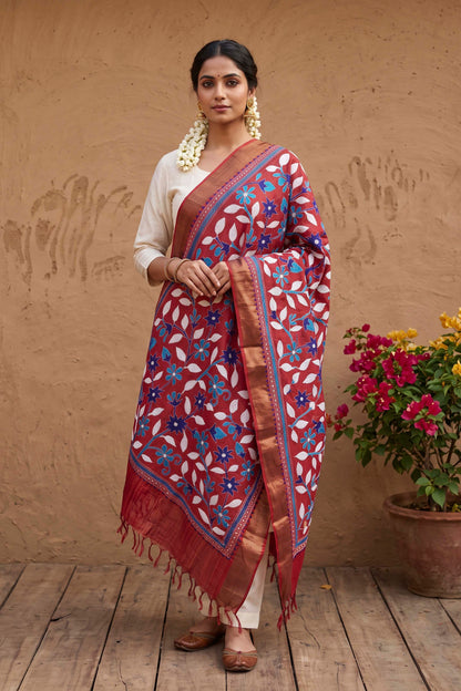 Pure Tussar Kantha Stitch Dupatta SN26KD74