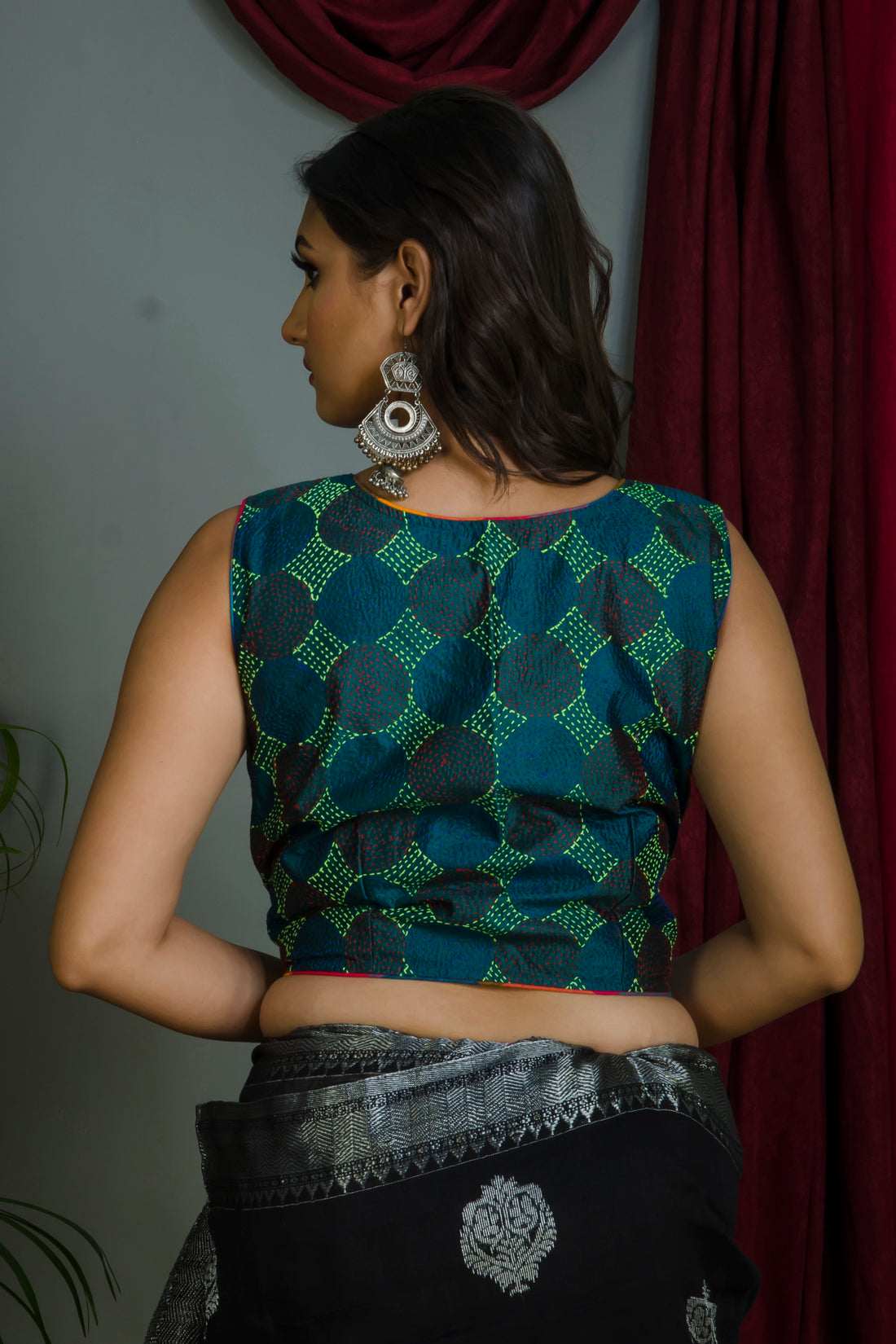 Sleeveless Kantha Stitch Blouse SN20224590