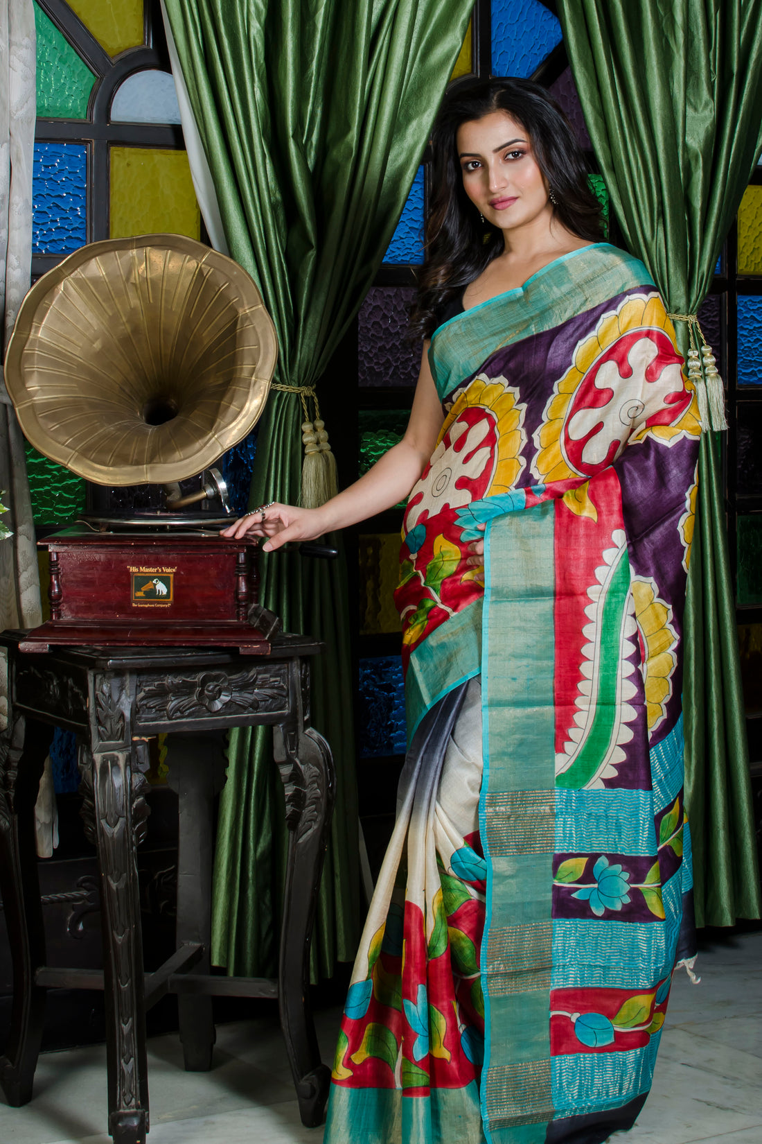 Pure Zari Tussar Hand Painted Saree SN20225873